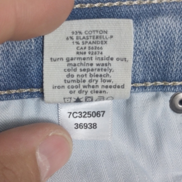 NWT Splendid High Waist Distressed Straight Crop Jean $178 - Picture 14 of 15